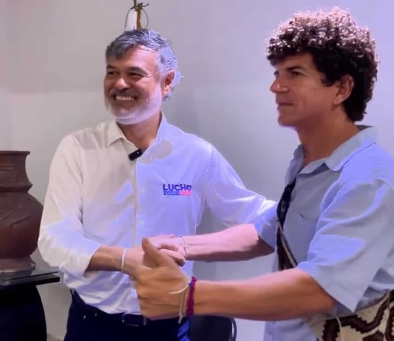 Lucho Santana reta a sus rivales a debatir: “Si toca con muñecos de cartón, lo hacemos igual”